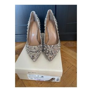 BCBG beige spike heel